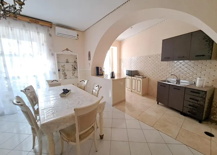 Daff Angel House Apartment Naples